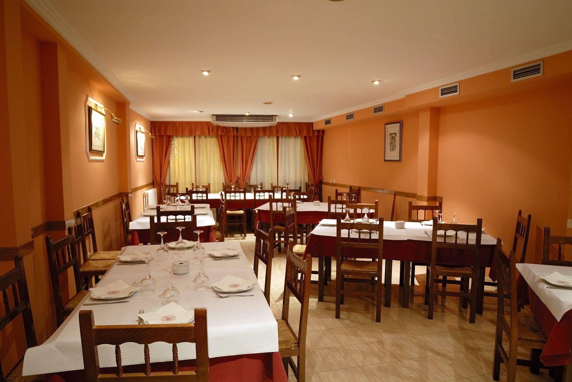 Hostal Alcazaba Teruel Zewnętrze zdjęcie